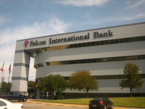 Teléfono de Bank Falcon en español