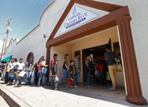 Albergues de inmigrantes en Arizona: Teléfonos y ubicaciones