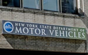 Departamento de Motores y Vehículos en Bronx