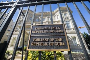 Renovar el Pasaporte Cubano en EE.UU.: Proceso y Agencias