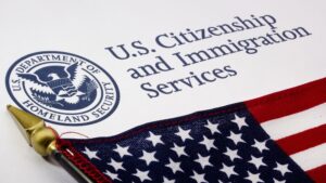 Cómo Llamar a Inmigración de Estados Unidos