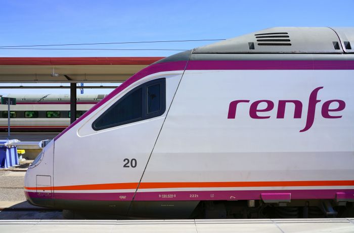 Teléfono de Atención al Cliente Renfe (Número Gratuito)