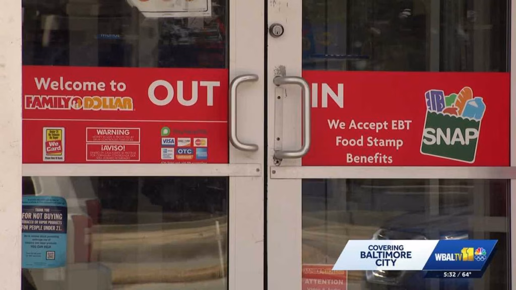 ¿Family Dollar acepta EBT o food stamps?